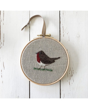 Sarah Becvar freehand machine emrbdoiery robin Christmas decoration