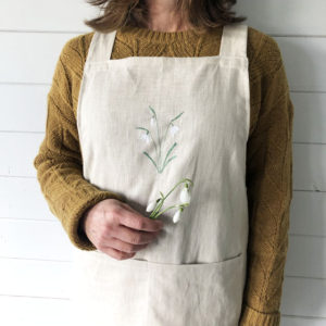 Linen Cross Back Apron - Pale Stone - Snowdrops
